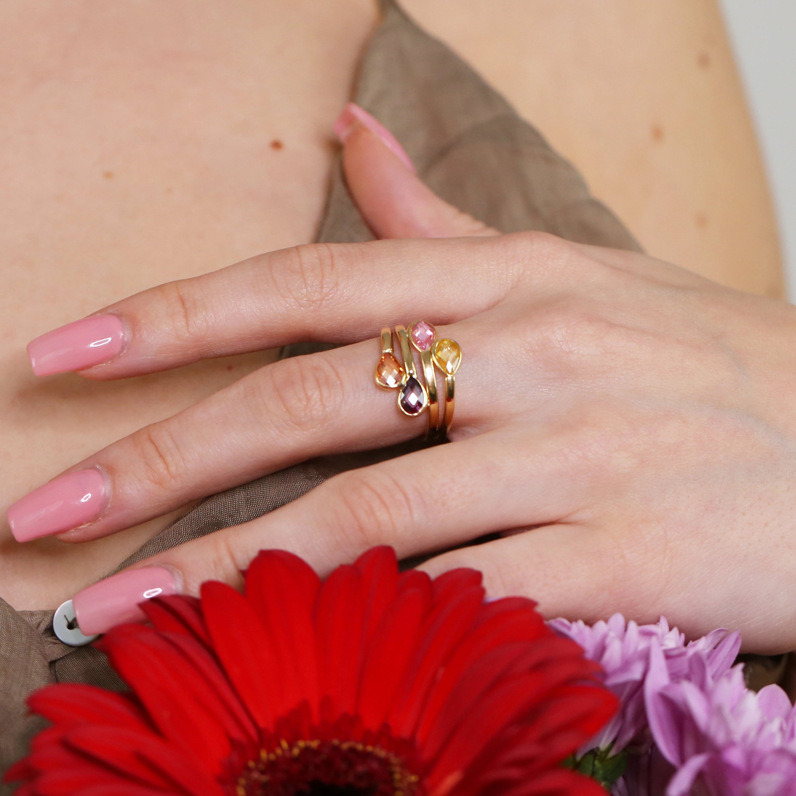 Quadruple Color Ring
