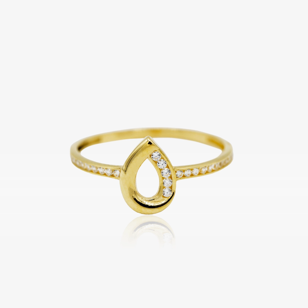 Teardrop zirconia ring