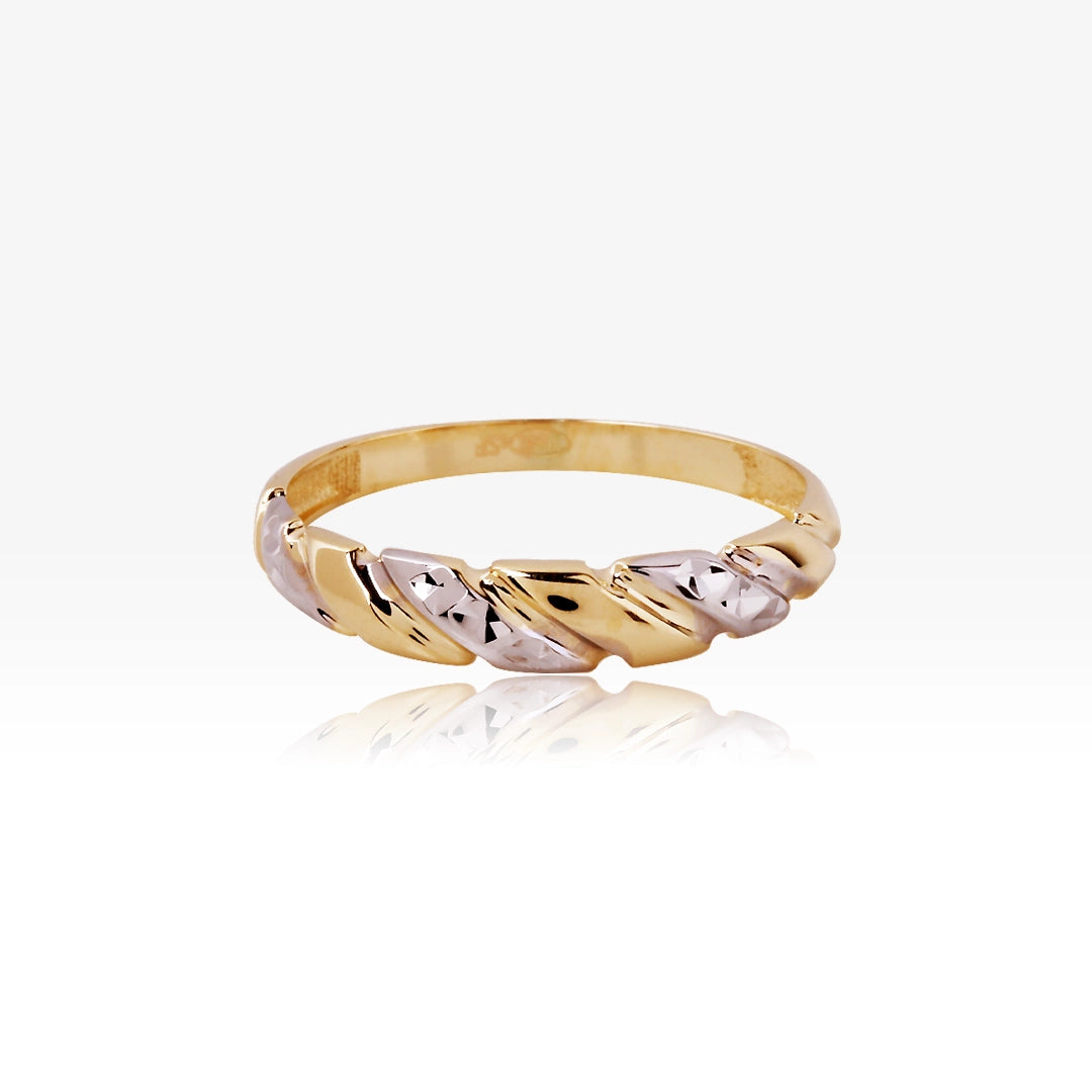 Bicolor Diagonal Ring