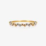 Two-tone ring with little balls