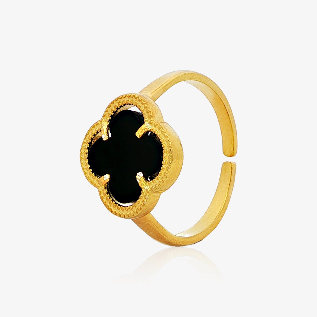 Onyx Clover Ring