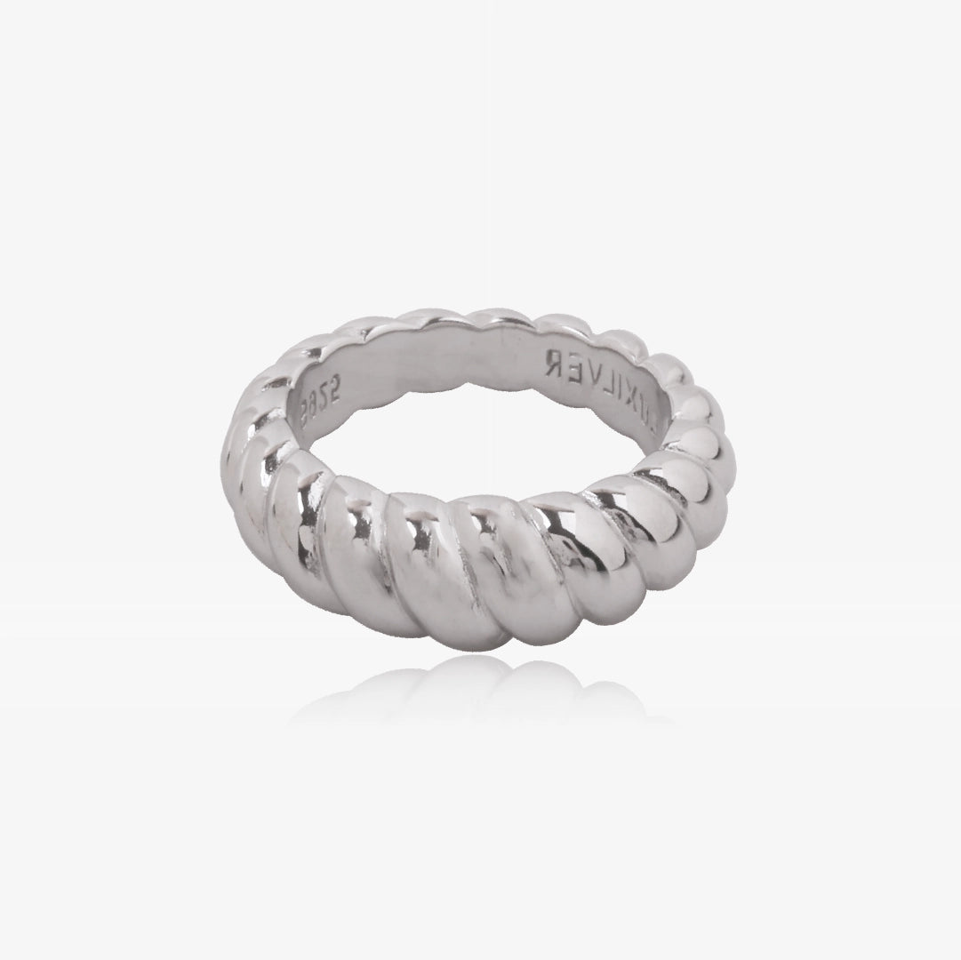 Shell ring