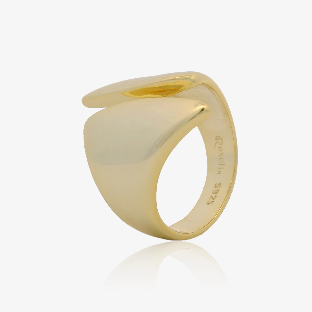 Shield Ring