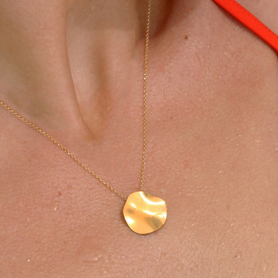 Hammered necklace