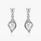 QUEEN earring