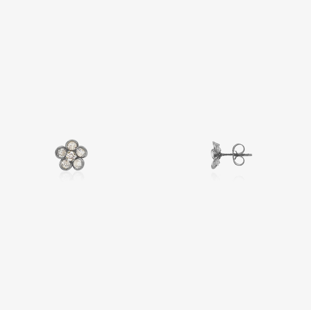 Daisy earrings