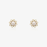 PEARL FRILL FLOWER Earrings