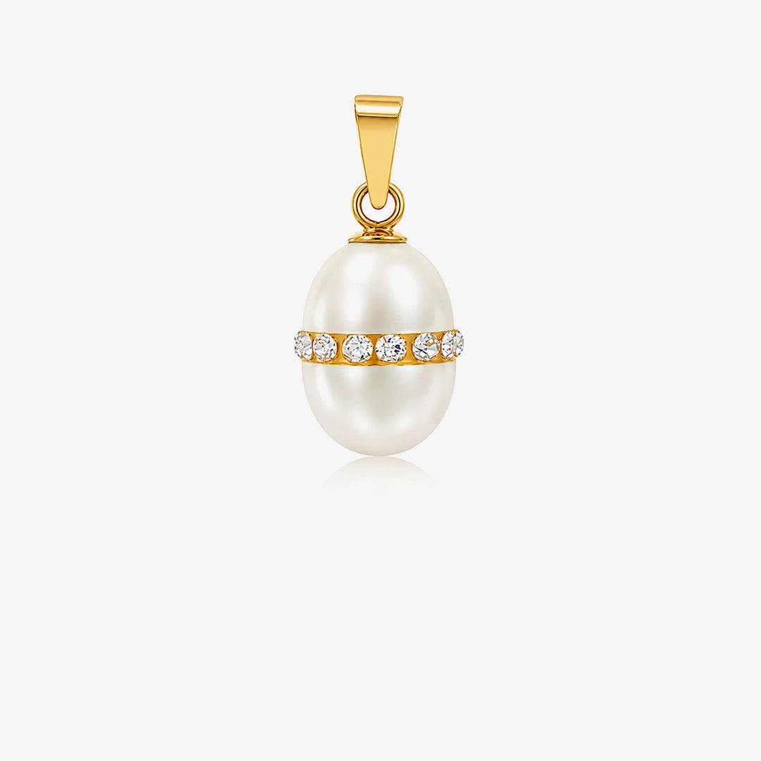 Pearl and zirconia pendant